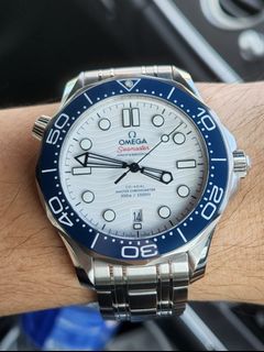 (Category: ) located in . Submitted by watchunkerr (Listing ID 1232506078, Image 1). Description: .