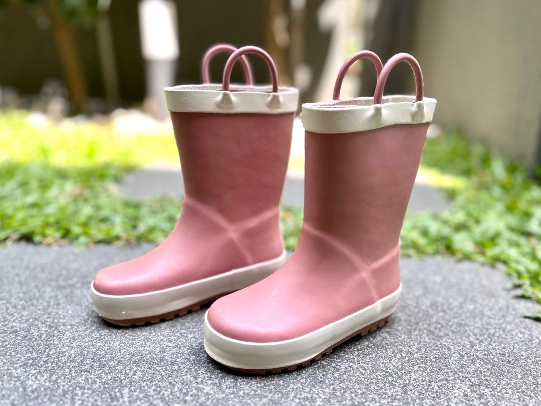Rain boots size 1 shop