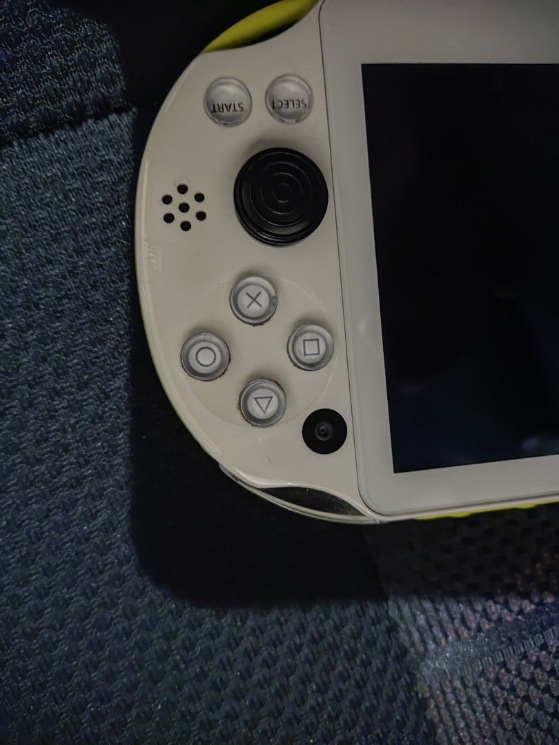 Ps Vita 2k Lime Green Henkaku Jailbreak version, Video Gaming, Video