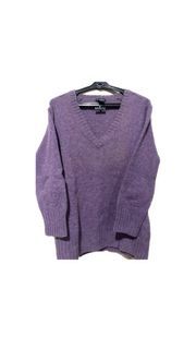 Gap Purple Sweater - Medium