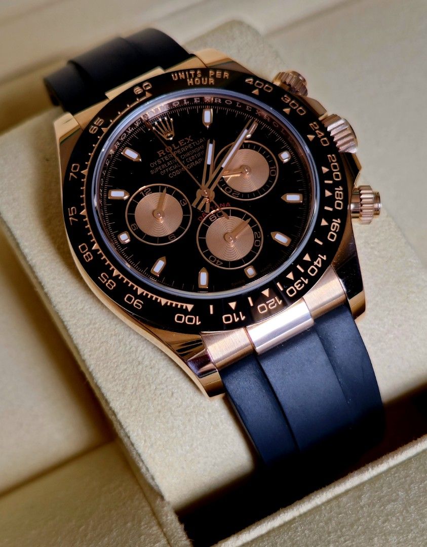 Rolex (Category: Luxury Watches) located in Manila. Submitted by bng21 (Listing ID 1232501064, Image 3). Description: full set 9.8/10 rating 40mm daytona oysterflex rosegold 2019.