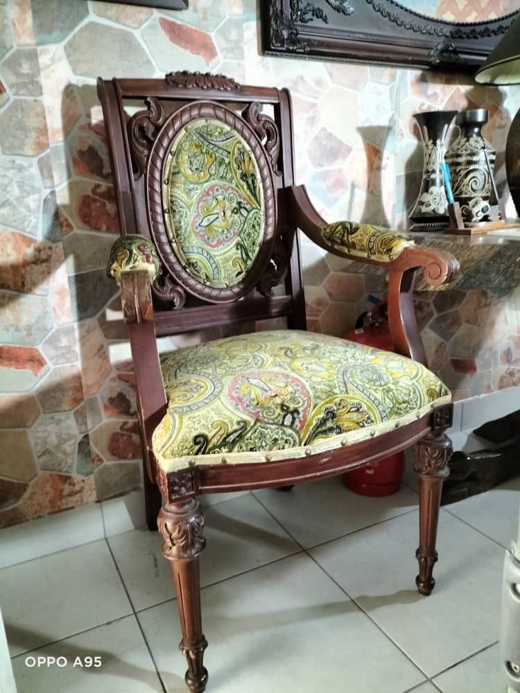 Rosewood chairs antique deals