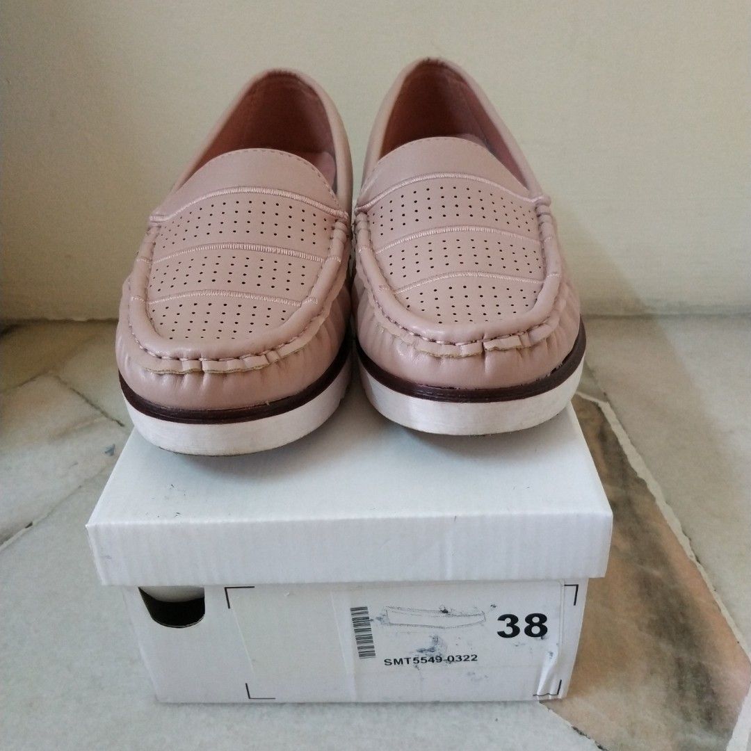 SACHS Women Loafer Sandals, Women's Fashion, Footwear, Loafers on Carousell