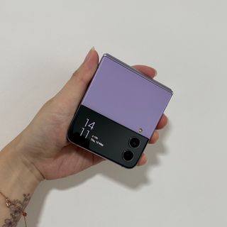Samsung Z Flip 4 (256/purple/used)