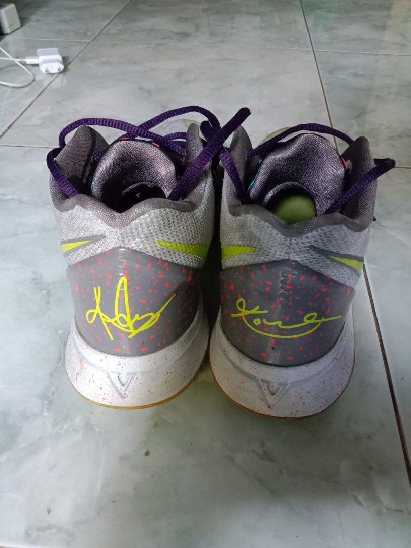sepatu kyrie irving 5