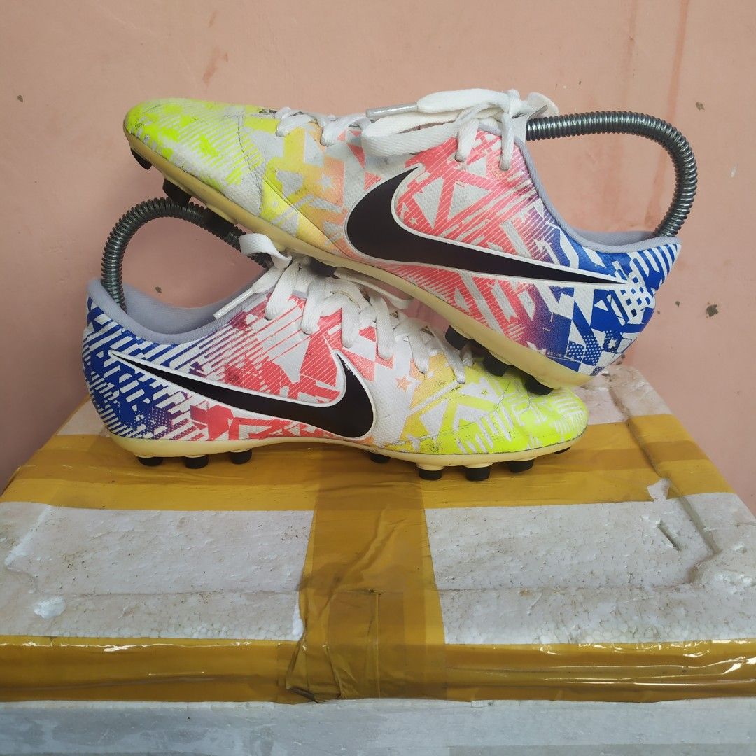 Sepatu bola shop nike vapor 36