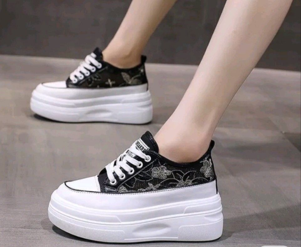 Sepatu sneakers wedges wanita sale