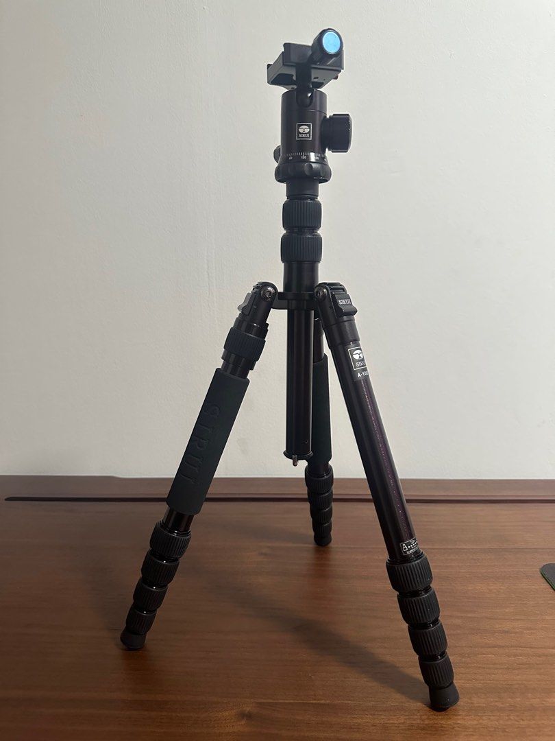 SIRUI A1005 tripod, Photography, Photography Accessories, Tripods