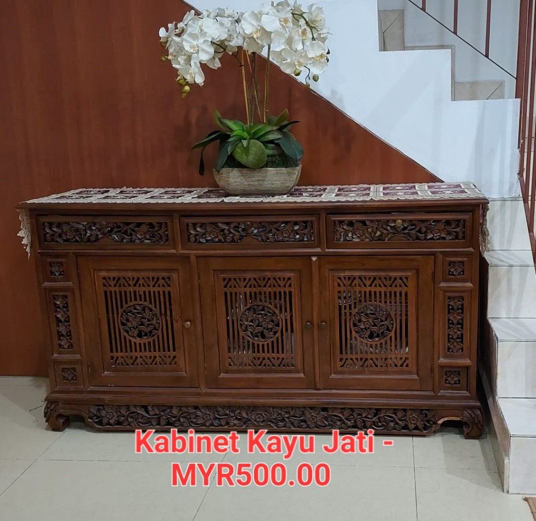 Sofa, hiasan Kayu Jati, Kayu Jati dan 2 item lain untuk dijual, Furniture & Home