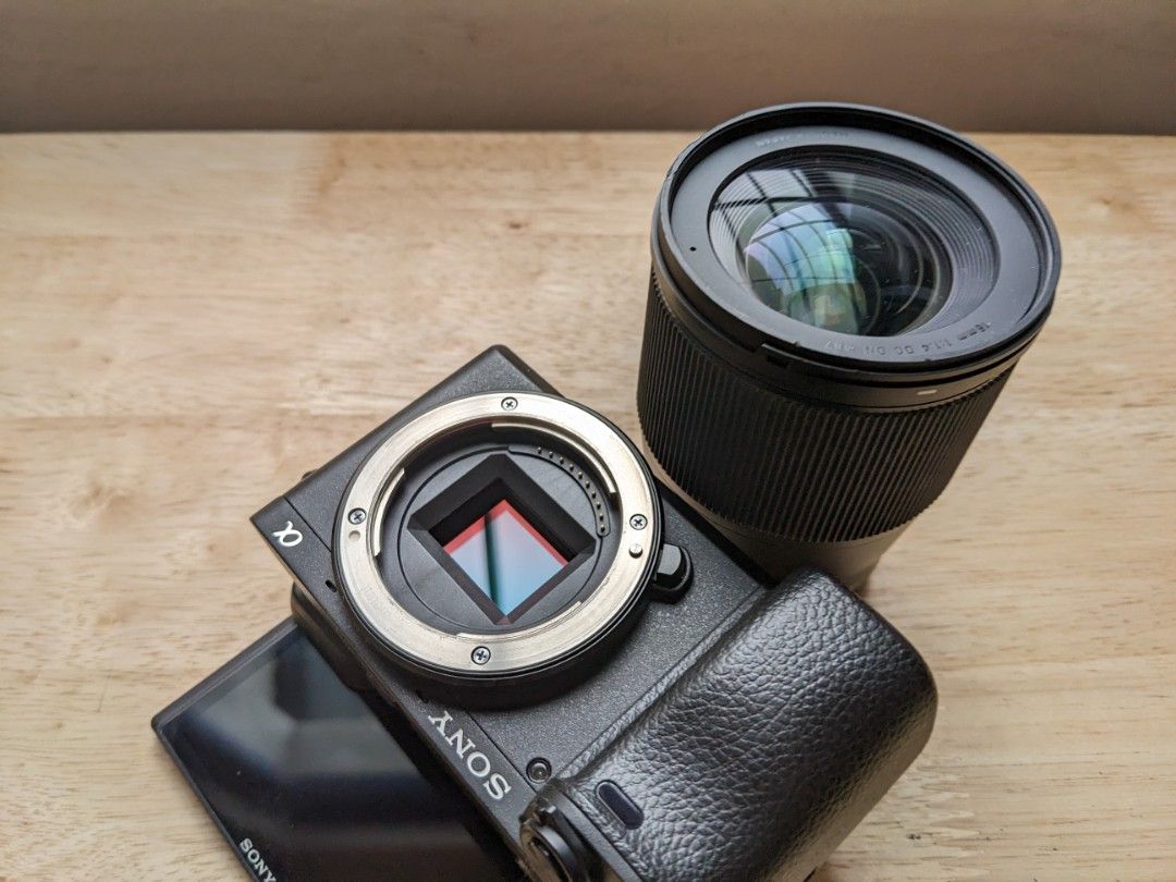 Sigma 16mm f1.4 lens for sony a6400, Photography, Cameras on Carousell