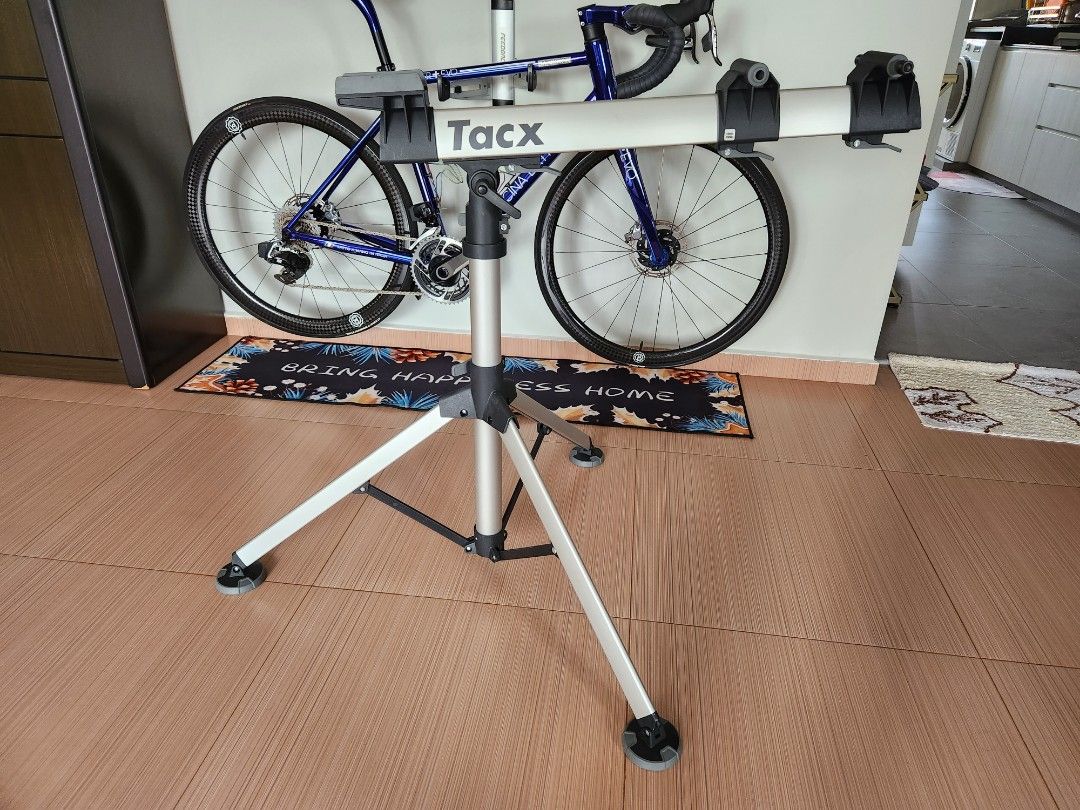 Tacx work on sale stand
