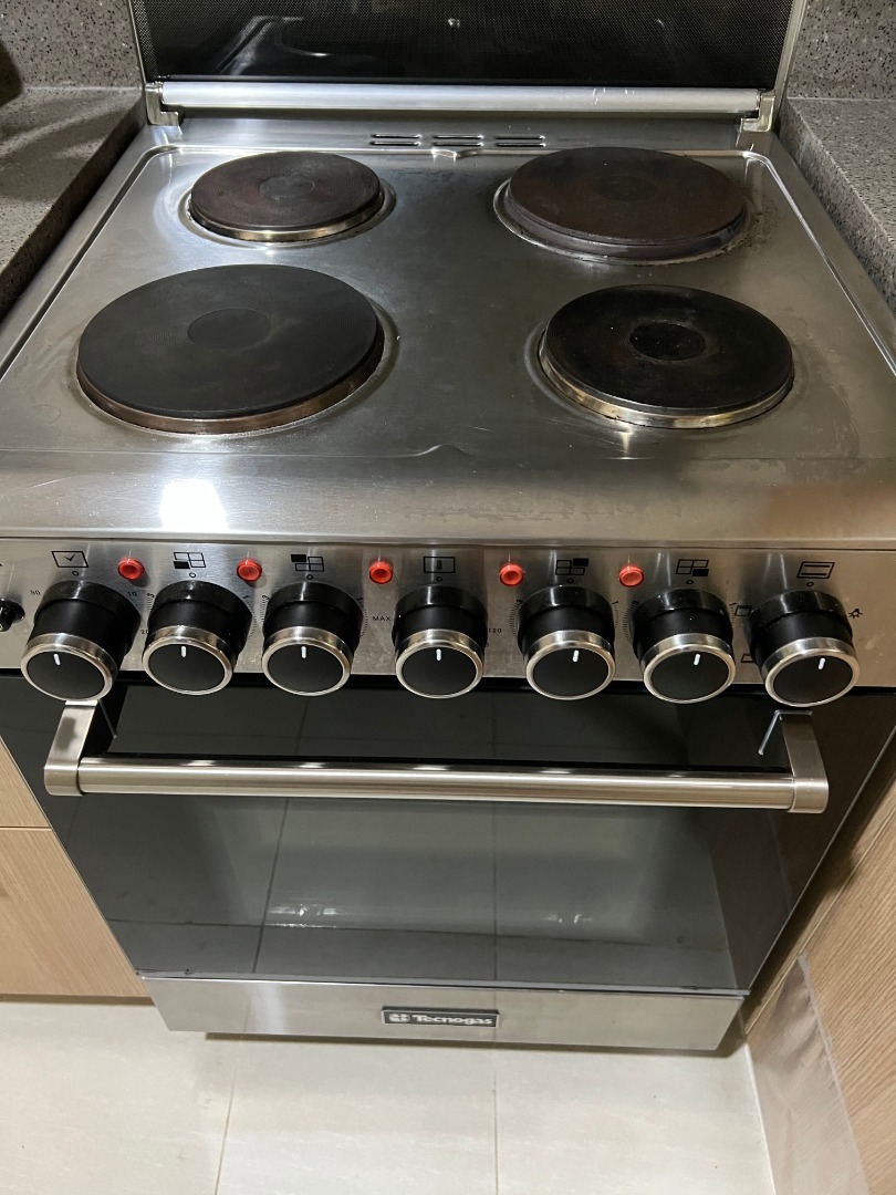 Technik 60 cm, 4 Electric Hot Plate, Electric Oven & Grill, Rotisserie