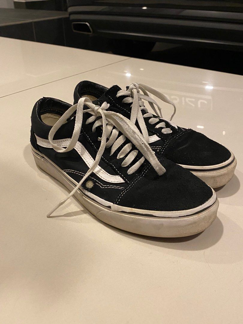 Vans Old Skool Size 8.5 Men s Fashion Footwear Sneakers on