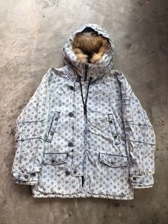 Supreme x Louis Vuitton coat  Denim parka jacket, Denim parka, Supreme  clothing