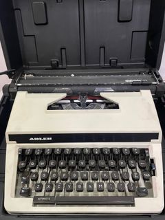 Vintage Type Writer - Gabriele 13
