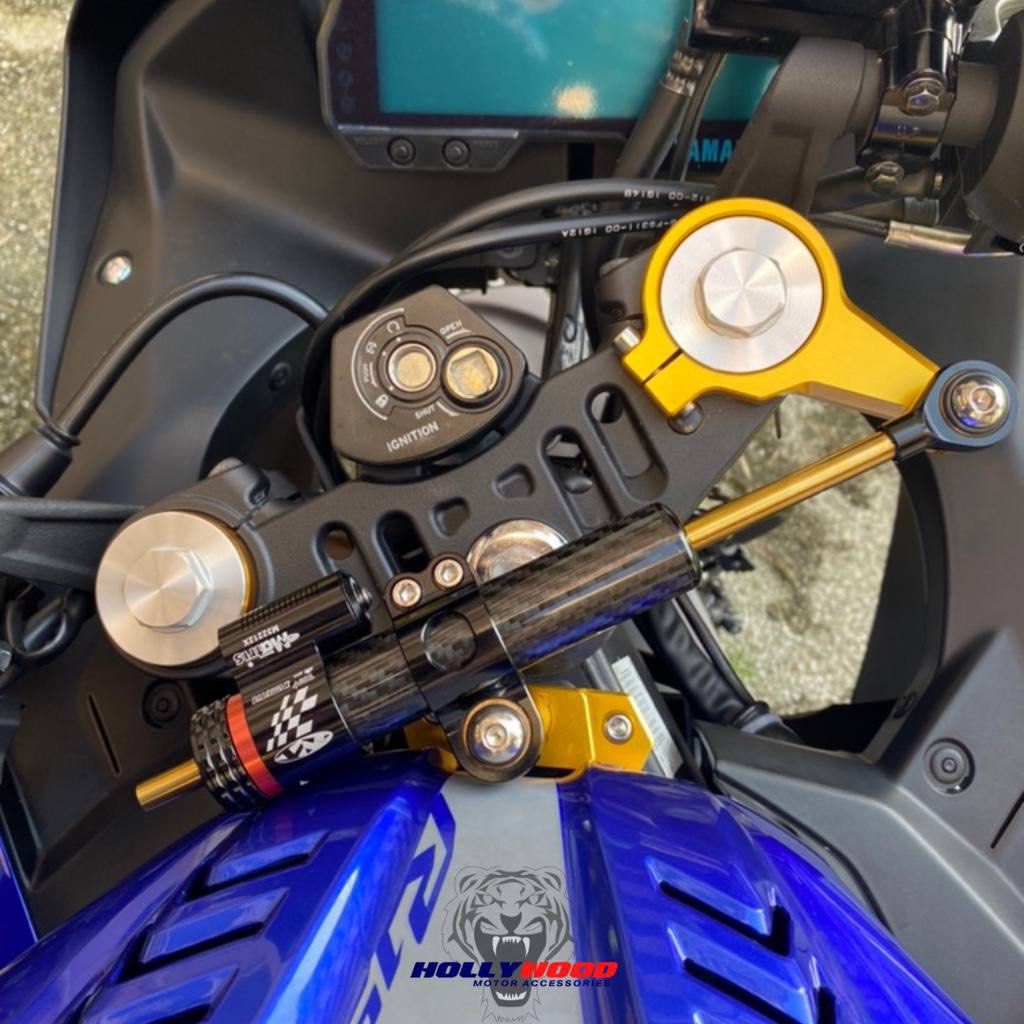 Yamaha r15 v2/v3 steering damper, Motorcycles, Motorcycle Accessories
