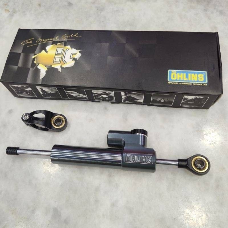 Yamaha r15 v2/v3 steering damper, Motorcycles, Motorcycle Accessories