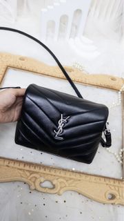 YSL toy Lou Lou in black