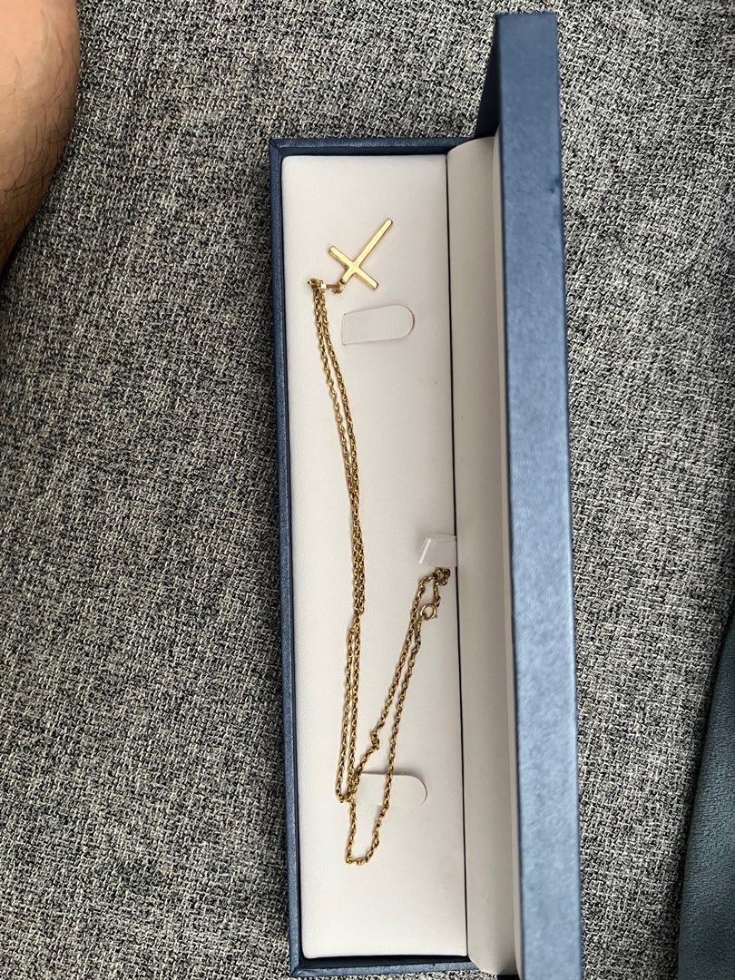 20k Gold necklace 400 with 18k gold pendant 100