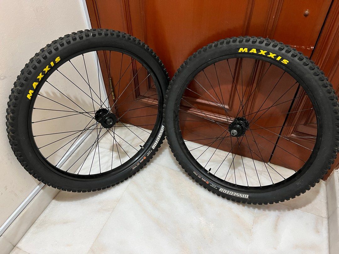 27 inch Wheel Set Boost