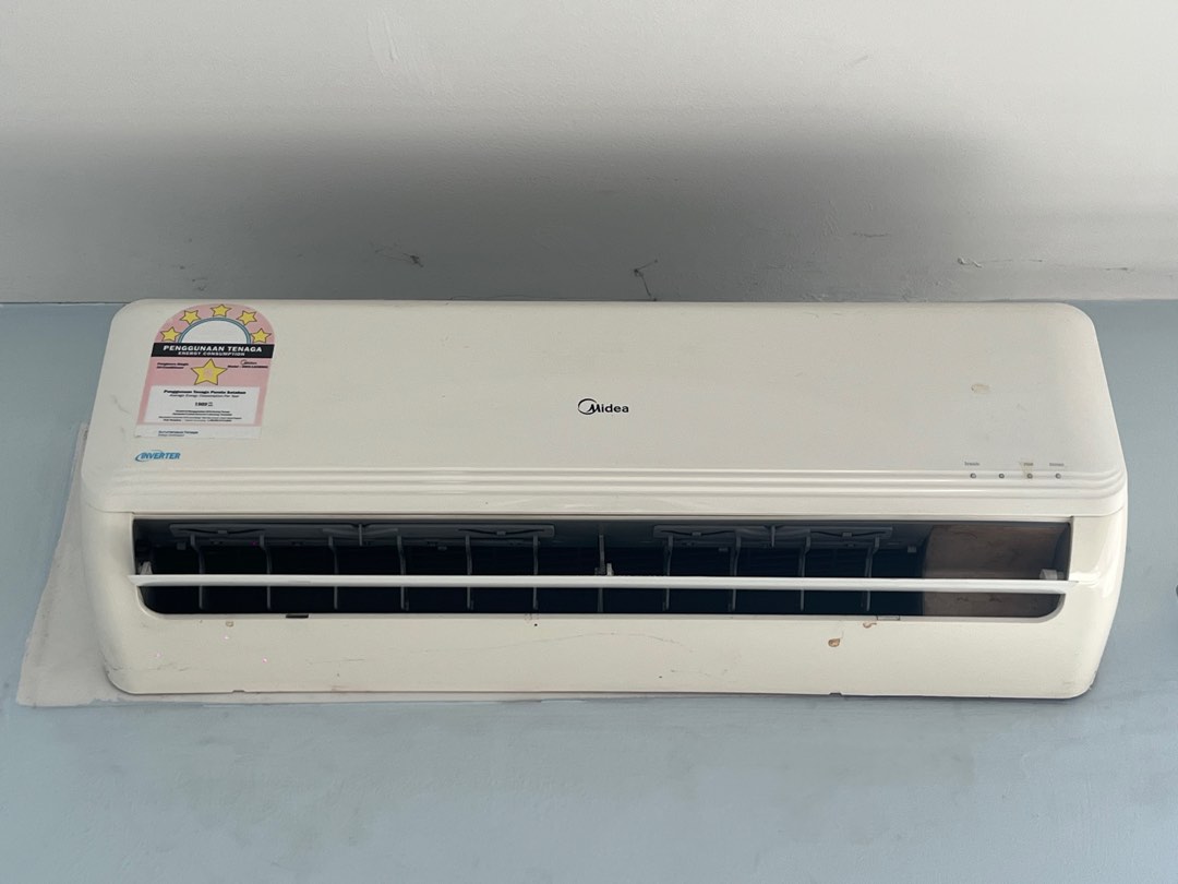 2nd hand 1.5hp Midea inverter air conditioner, TV & Home Appliances