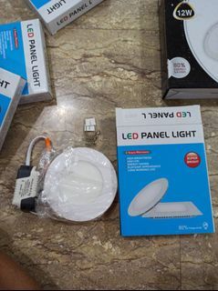 4W LED tri color light (BNIB)