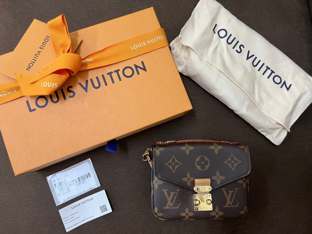 WHAT FITS IN MY LOUIS VUITTON DENIM LOOP?! + UNBOXING ALL NEW MICRO  POCHETTE ACCESSOIRES! 