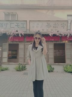 氣質套裝上身