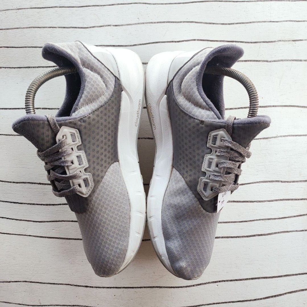 新品 adidas FALCON ELITE 5 26.5cm 茶 ブラウン アディダス ファルコン エリート F33887 ランニングシューズ スニーカー 即決 adidas originals NMD_R1 Black Shock Pink DB3586