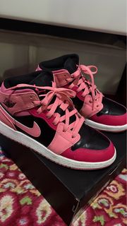 (Category: ) located in . Submitted by deylapreloved (Listing ID 1232790662, Image 1). Description: .