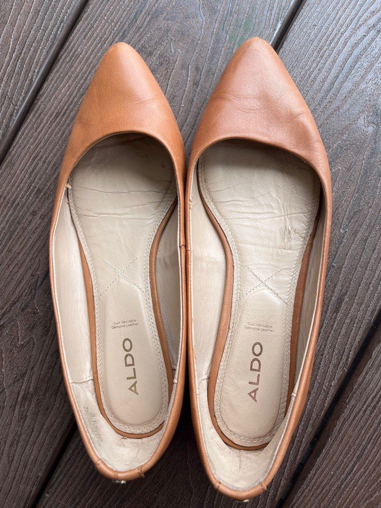 ALDO Leather Flats Women s Fashion Footwear Flats on Carousell