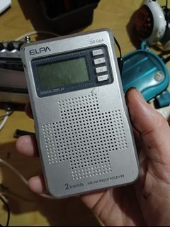 AM FM radio digital