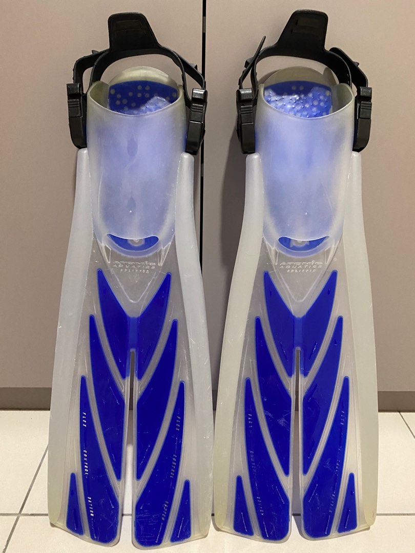 Atomic Aquatics Split Fin, Sports Equipment, Sports & Games, Water