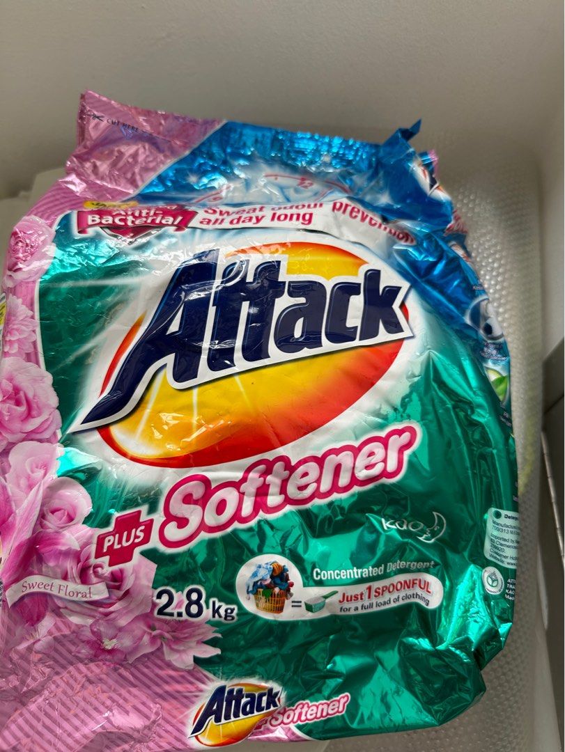 Attack detergent + softener powder 2.8KG sweet floral, Furniture & Home