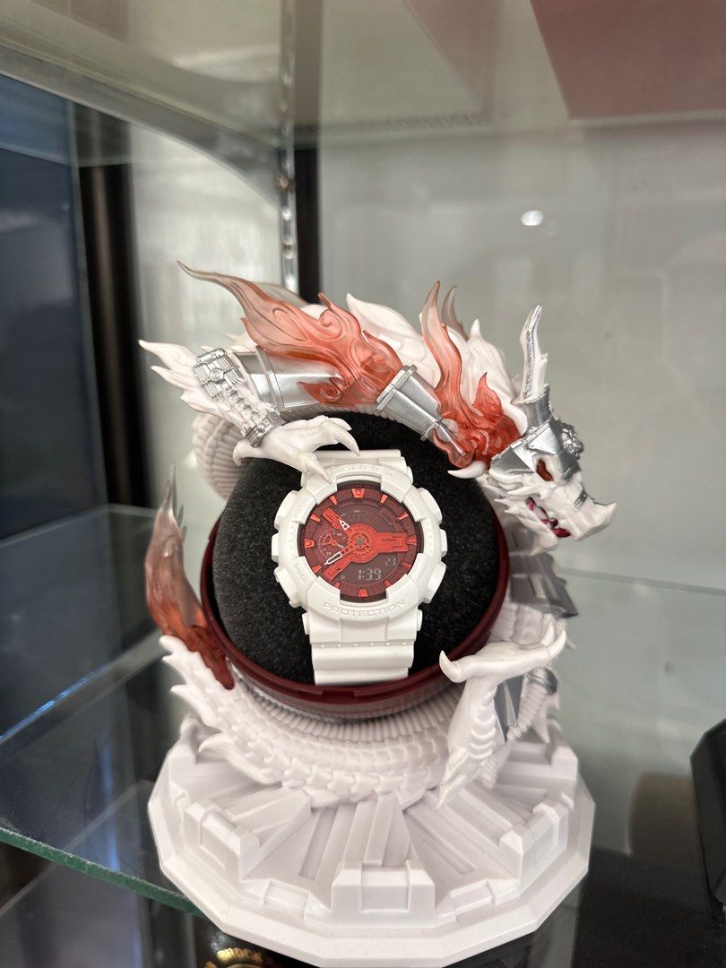 G shock store putih