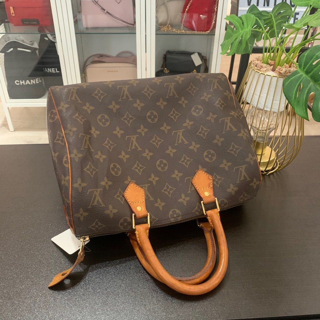 Authentic lv speedy 30, Luxury, Bags & Wallets on Carousell