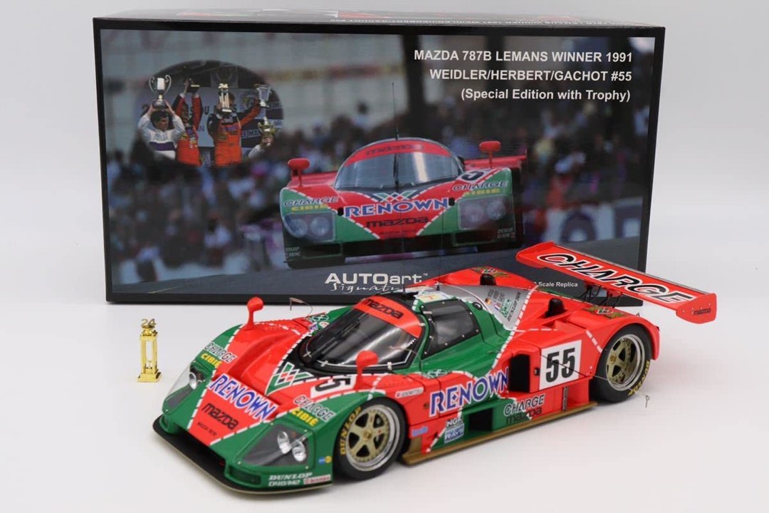 autoart mazda 787B 1:18 with trophy version, 興趣及遊戲, 玩具& 遊戲類- Carousell