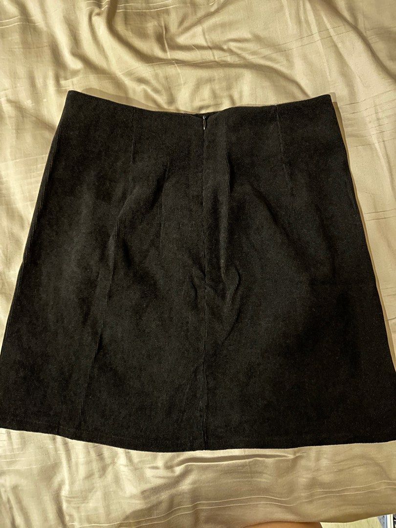 Black corduroy hot sale skirt 39