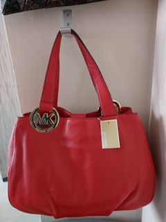 (Category: ) located in . Submitted by paulineshopping (Listing ID 1232673926, Image 1). Description: .