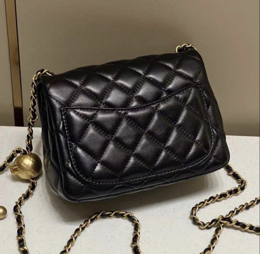 CHANEL 小物 Chanel 小金球方胖子黑色有現貨！AS1786-B02916-94305 |正版正貨, 名牌
