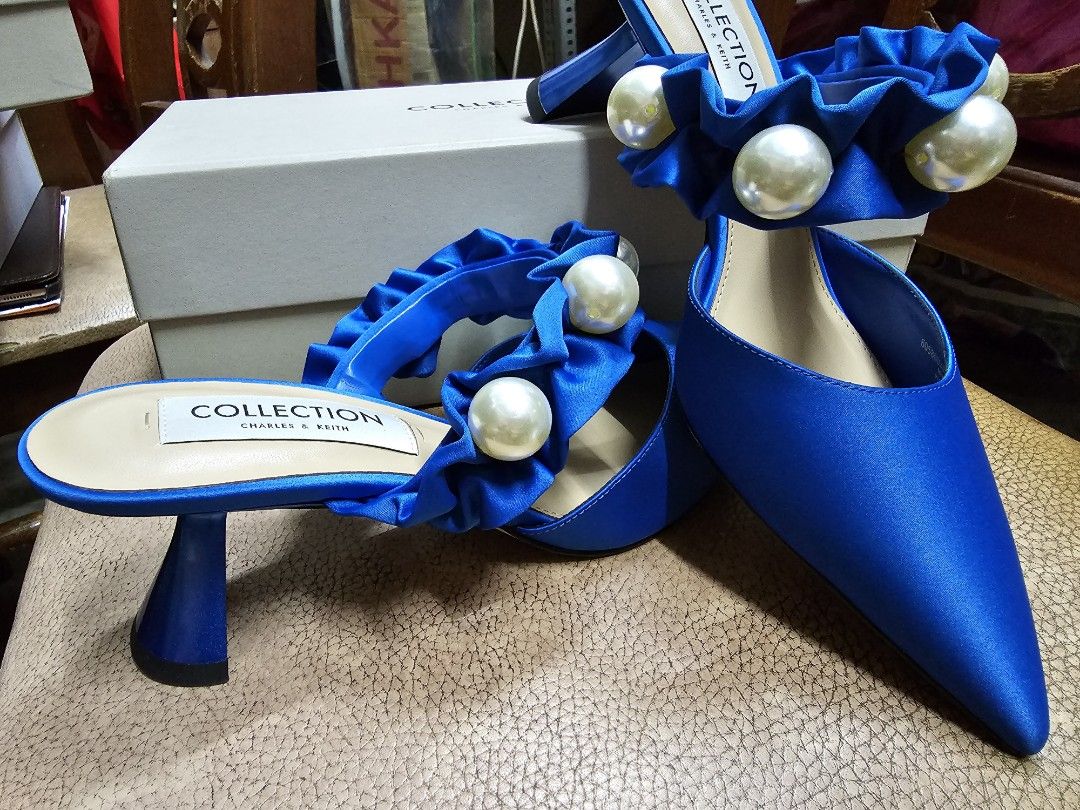 Charles and keith best sale blue heels