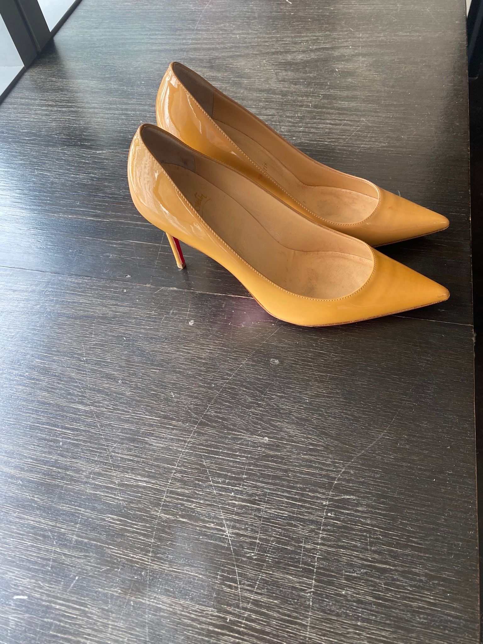 Christian Louboutin D collet 85 in nude patent size 37