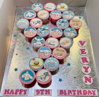 Cinnamoroll cupcakes