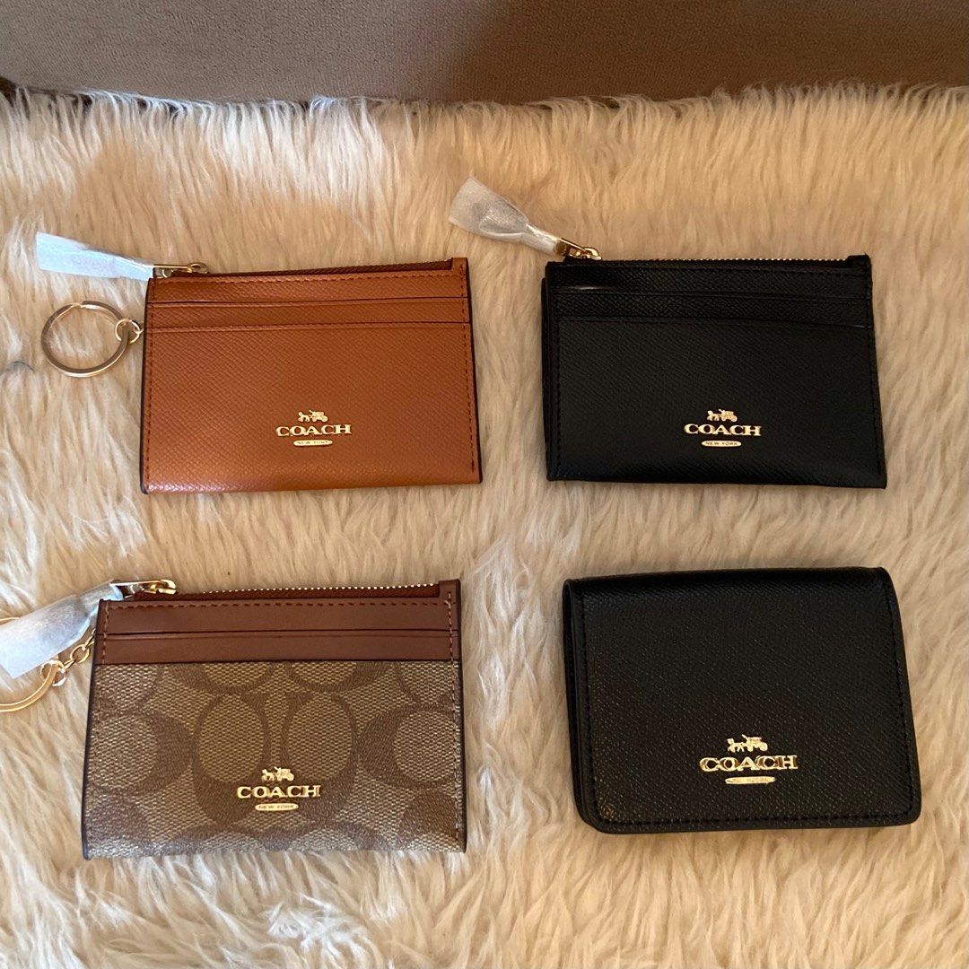 Coach Card Holder pink, Women's Fashion, Bags & Wallets, Wallets & Card  Holders on Carousell