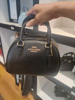 Coach Outlet Sydney Satchel In Signature Canvas With Tossed Chick Print in  Metallic