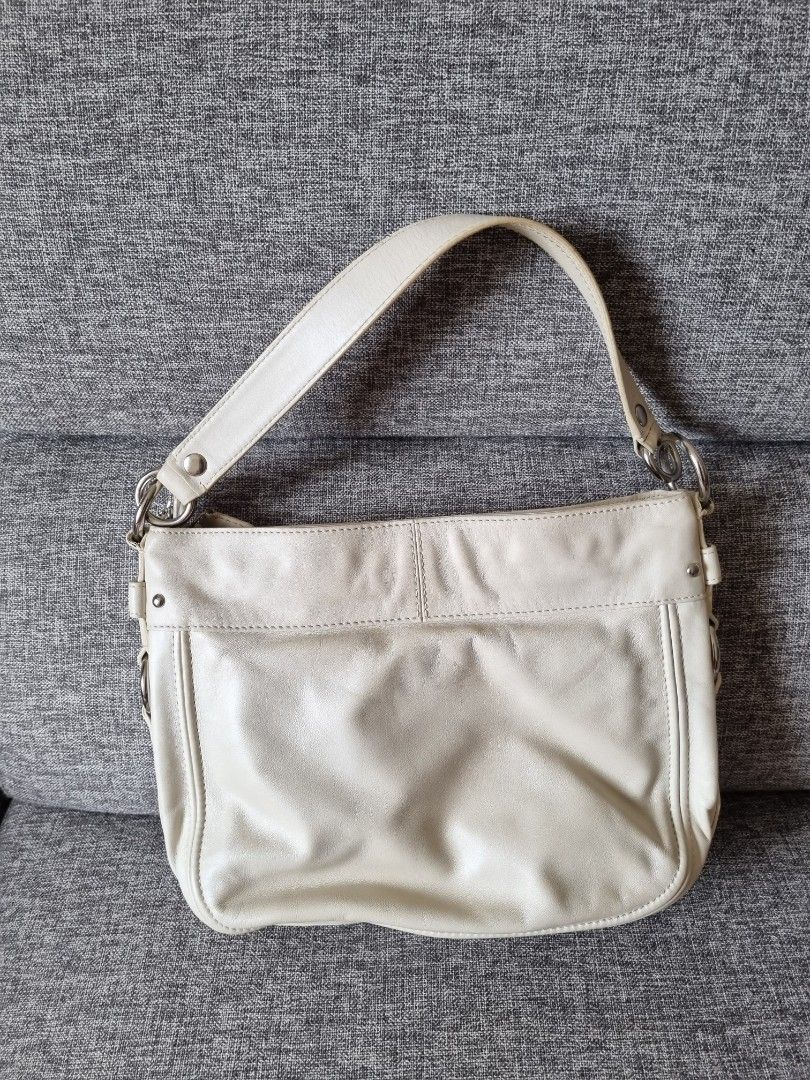 Coach zoe leather hot sale hobo handbag