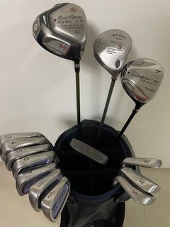 Complete Golf Set  includes Woods, Graphite Irons,Putter & Golf Bag