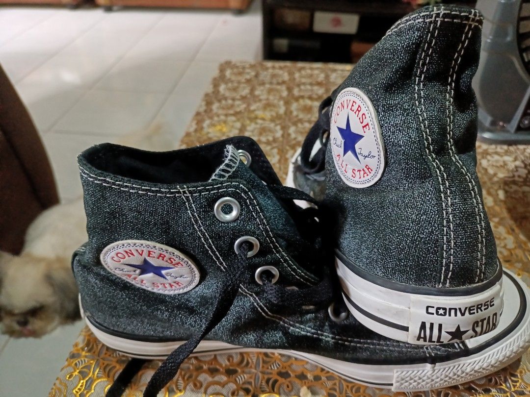 Converse wash blck denim on Carousell