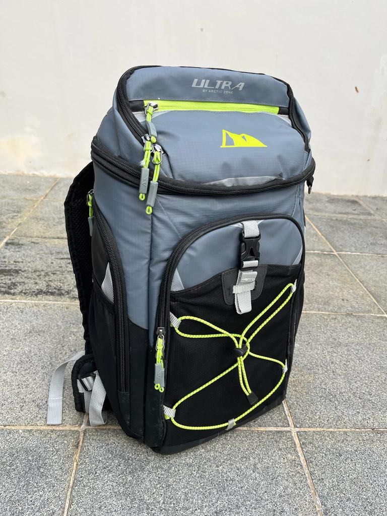 Ultra shop backpack cooler
