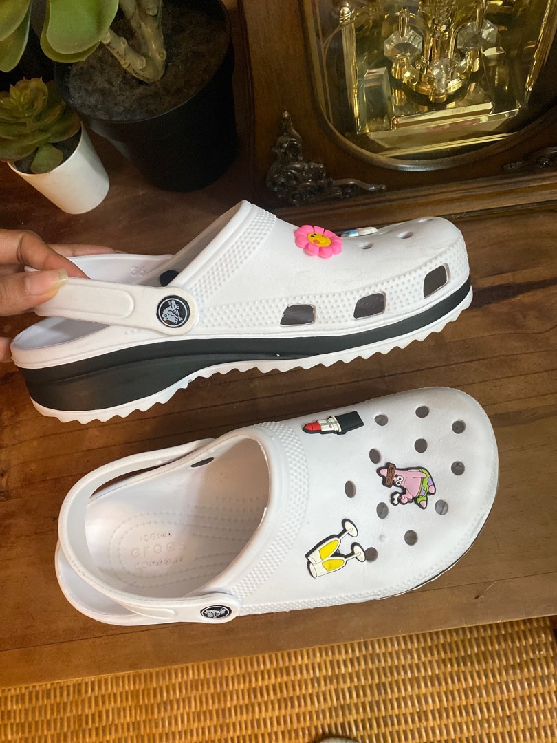 Crocs iconic deals